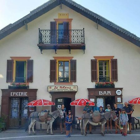 Gite Le Pelens Saint-Martin-dʼEntraunes Kültér fotó