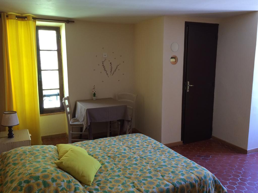 Gite Le Pelens Saint-Martin-dʼEntraunes Kültér fotó